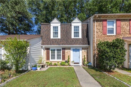 1661 Jameson Dr, Virginia Beach, VA, 23464-6430 | Card Image