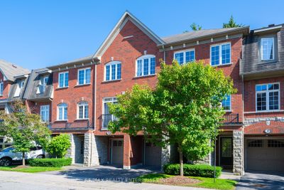 31 - 1701 Finch Ave, Condo with 3 bedrooms, 3 bathrooms and 2 parking in Pickering ON | Image 2