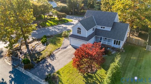 300 Confederate Run Ct, Henrico, VA, 23075-1100 | Card Image