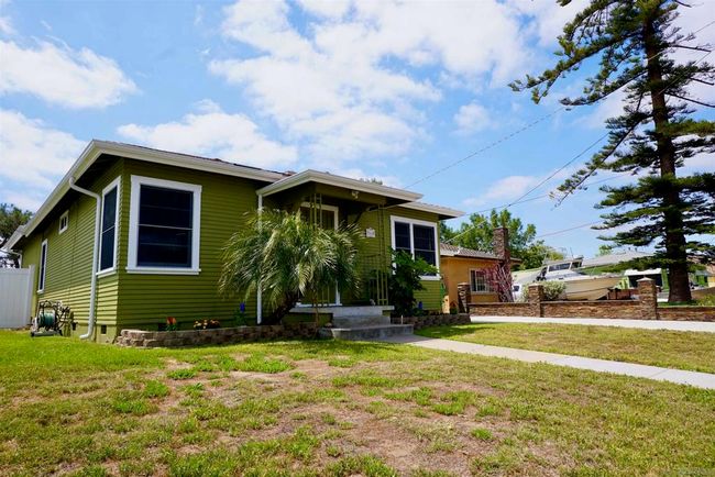 7553 Cuyamaca Ave, House other with 3 bedrooms, 2 bathrooms and 3 parking in Lemon Grove CA | Image 27