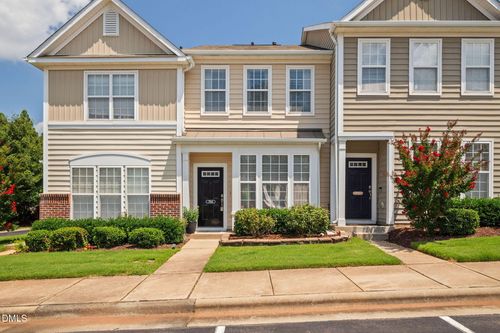 7864 Silverthread Ln, Raleigh, NC, 27617-4814 | Card Image