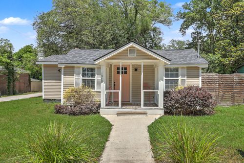 1940 Orangeburg St, North Charleston, SC, 29405-7126 | Card Image