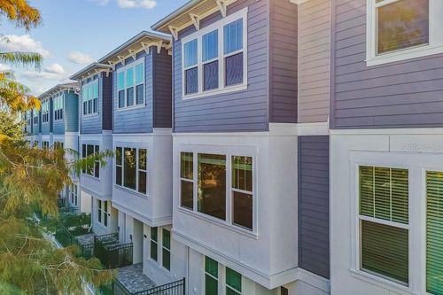 3129 4th Terrace N, St Petersburg, FL, 33713 | Card Image