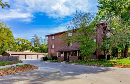 14-1235 66th St, Windsor Heights, IA, 50324-1736 | Card Image
