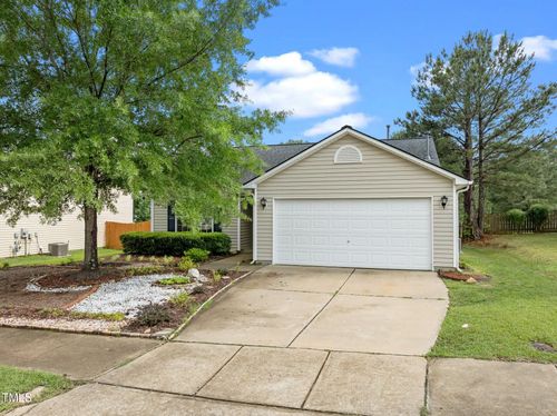 1728 E Honey Springs Avenue, Fuquay-Varina, NC, 27526 | Card Image