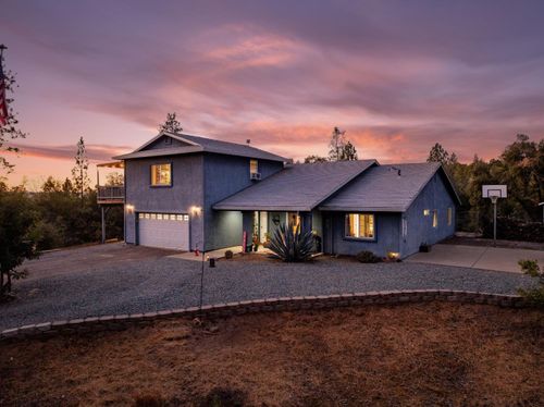 2450 Itsa Trl, El Dorado, CA, 95623-4959 | Card Image