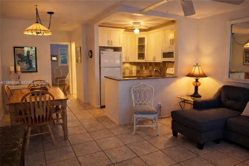 apt-205-301 E Mcnab Rd, Pompano Beach, FL, 33060-9351 | Card Image