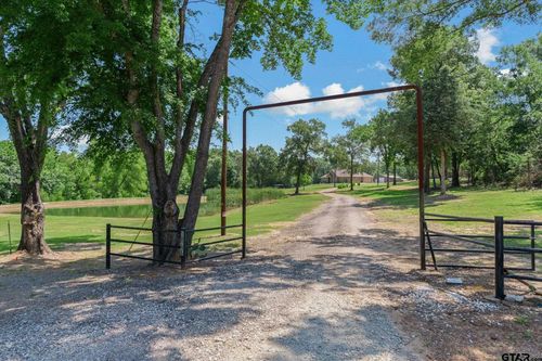 10215 State Highway 110, Van, TX, 75790-3119 | Card Image