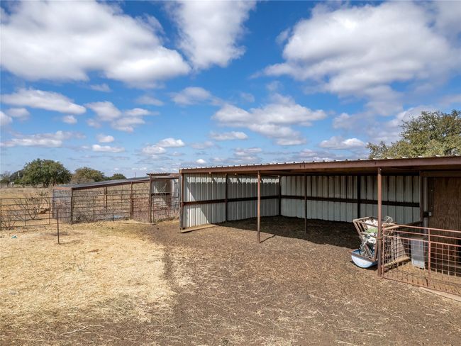 animal shelter and tack room | Image 39