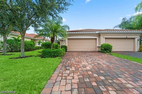 2036 Wellington St, Naples, FL, 34120-5332 | Card Image