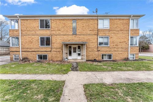 apt-6-18963 Hilliard Blvd, Rocky River, OH, 44116-2948 | Card Image