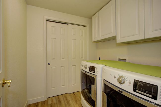 4420 N Ginzel St, House other with 4 bedrooms, 4 bathrooms and 3 parking in Boise ID | Image 35