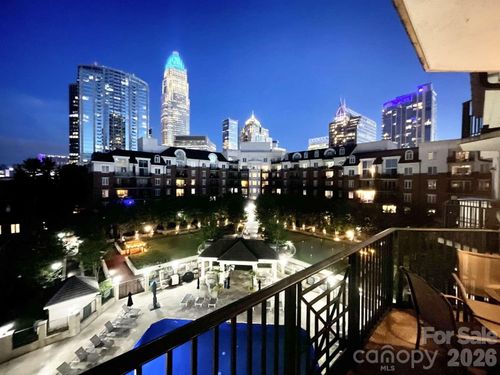 300 W 5th St, Charlotte, NC, 28202-1668 | Card Image