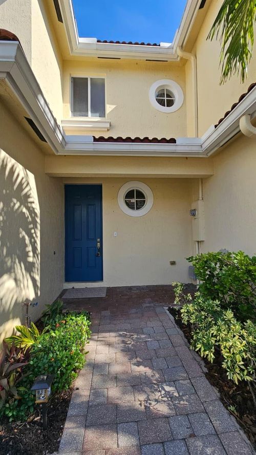 3027-3027 N Evergreen Cir, Boynton Beach, FL, 33426-8658 | Card Image