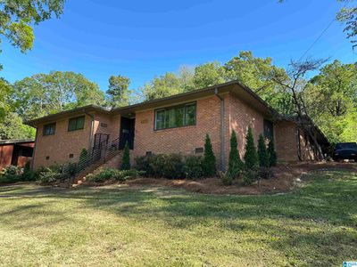 4213 Overlook Drive, House other with 4 bedrooms, 2 bathrooms and null parking in BIRMINGHAM AL | Image 1