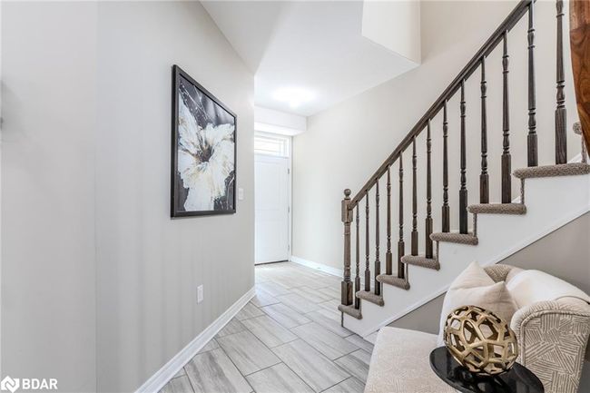 7787 Hanniwell St, House other with 3 bedrooms, 3 bathrooms and 8 parking in Niagara Falls ON | Image 5