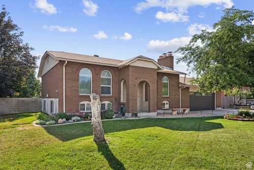 5857 S Blake Dr, Taylorsville, UT, 84129-2001 | Card Image