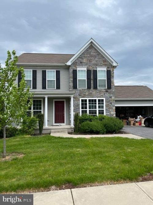 35 Crabapple Dr, YORK HAVEN, PA, 17370-5000 | Card Image