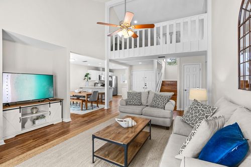 453 Linkside Pl E, Miramar Beach, FL, 32550-7832 | Card Image