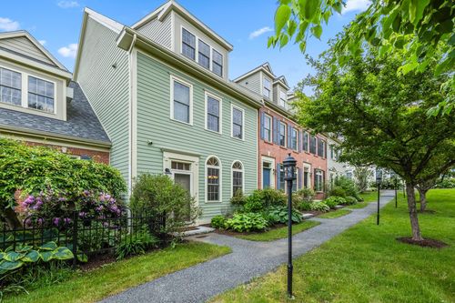 7 Shadow Brook Dr, Hanover, NH, 03755-3230 | Card Image
