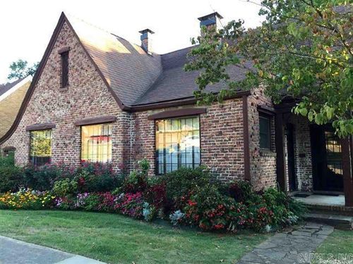 212 Vernon Ave, Little Rock, AR, 72205-5923 | Card Image