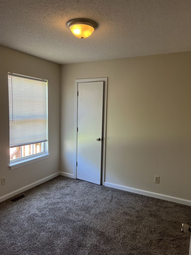 801 Carbondale Dr, House other with 3 bedrooms, 2 bathrooms and null parking in Oak Grove KY | Image 9