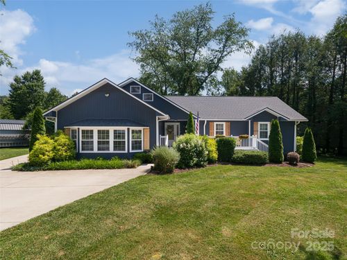 206 Pinner Rd, Arden, NC, 28704-9212 | Card Image