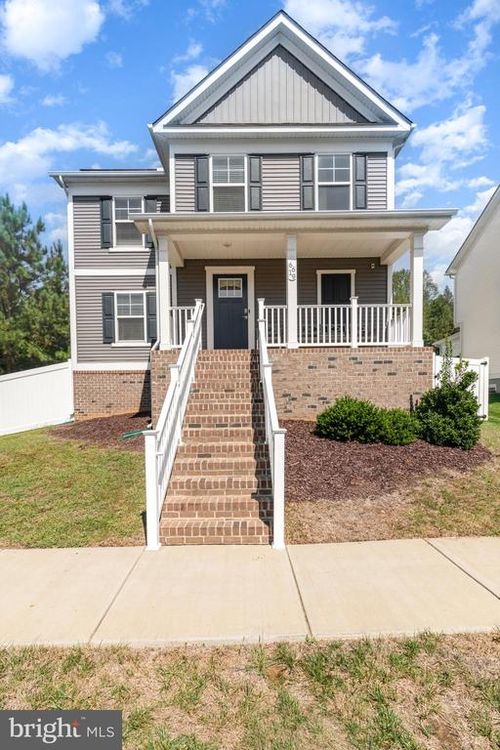 6619 Sacagawea St, Ruther Glen, VA, 22546-2966 | Card Image