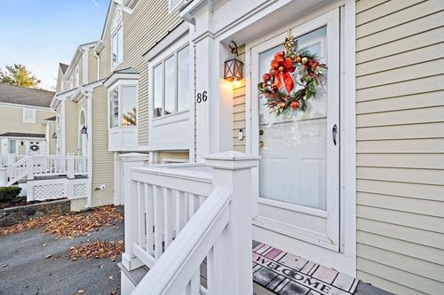 86-86 Abington Rd, Danvers, MA, 01923-4207 | Card Image