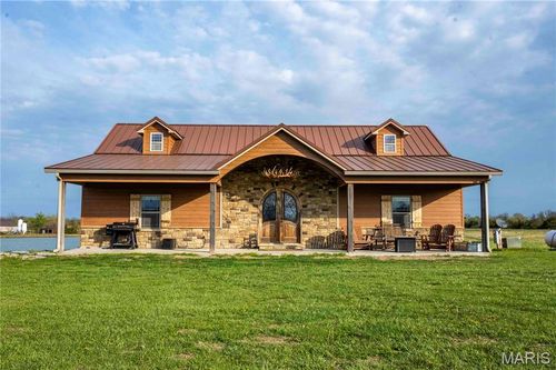 10550 Highway A, Higbee, MO, 65257-2943 | Card Image