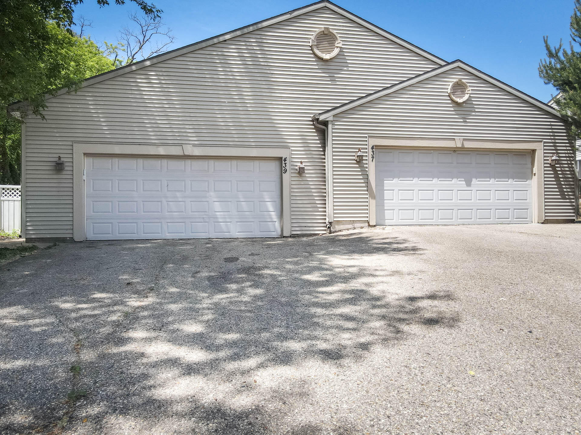 Residential Income in Twin Lakes 2