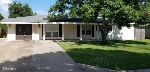 16 Nottingham Cir, Gulfport, MS, 39503-4031 | Card Image