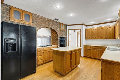 5905 Magnolia Ln, LAKELAND, FL, 33810-6216 | Card Image