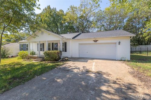 411 Fagan St, Doniphan, MO, 63935-1227 | Card Image