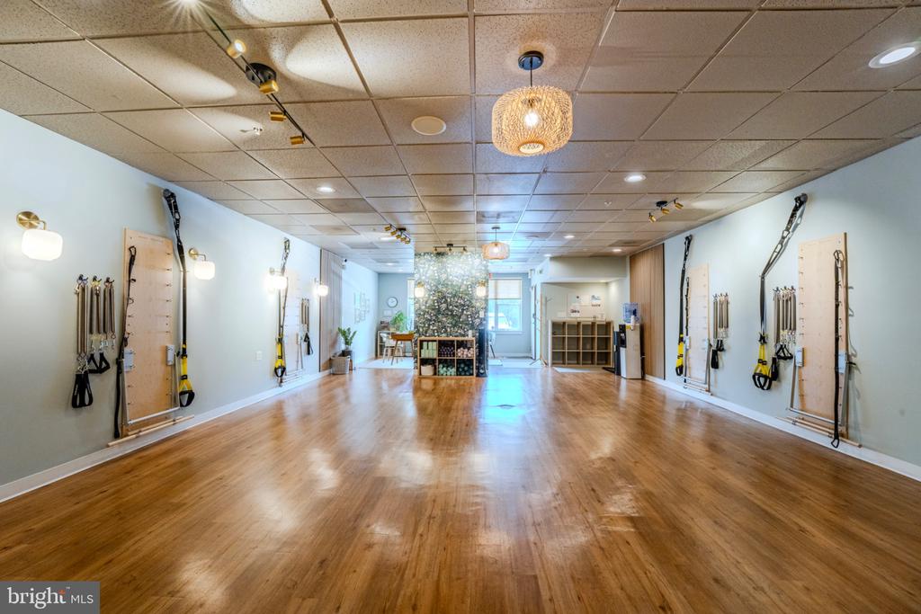 Commercial Lease in ASHBURN 4