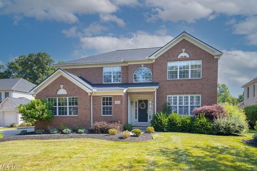 31008 Logan Ct, Westlake, OH, 44145-6831 | Card Image