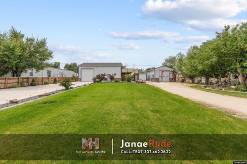 252 N 4th Ave, Mills, WY, 82604-2457 | Card Image