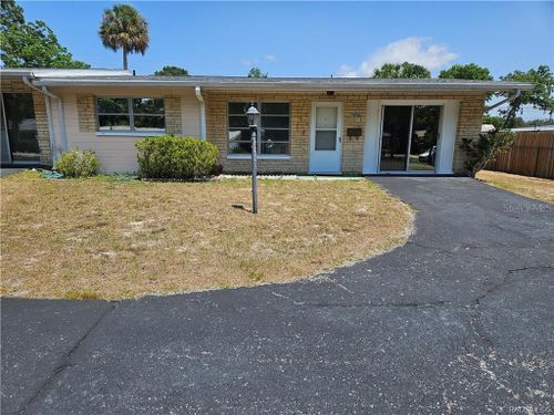 7509 W 7 Rivers Drive, Crystal River, FL, 34429 | Card Image
