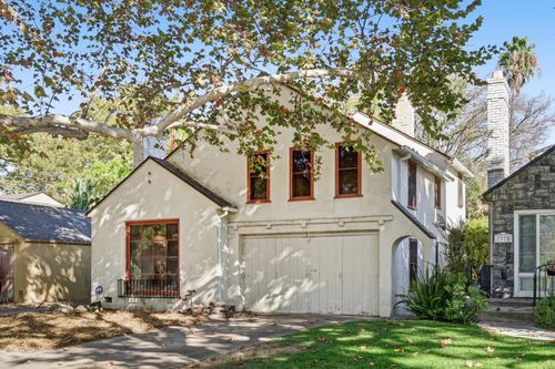 2771 18th Street, Sacramento, CA, 95818 | Card Image
