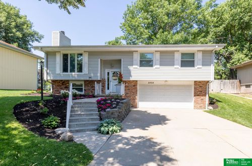 5424 S 151st St, Omaha, NE, 68137-2492 | Card Image