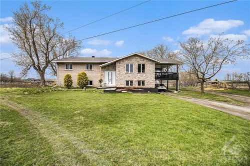 2479 Principale St, Wendover, ON, K0A3K0 | Card Image