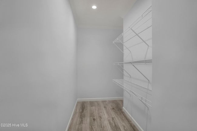 Pantry | Image 13
