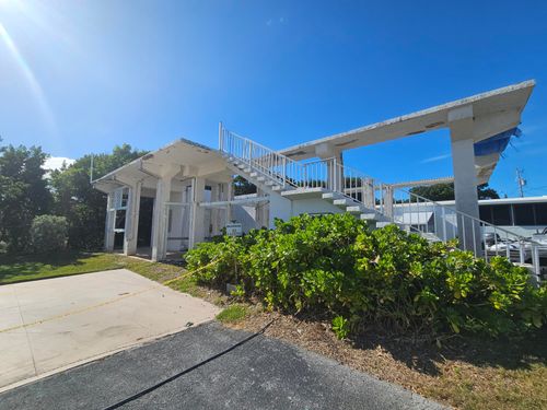 946 S Topaz Ave, Key Largo, FL, 33037-3849 | Card Image