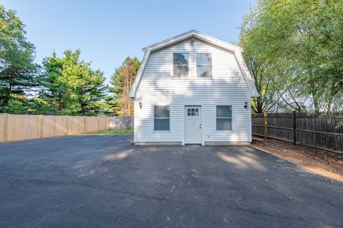 rear-56 Pine St, Peabody, MA, 01960-3636 | Card Image