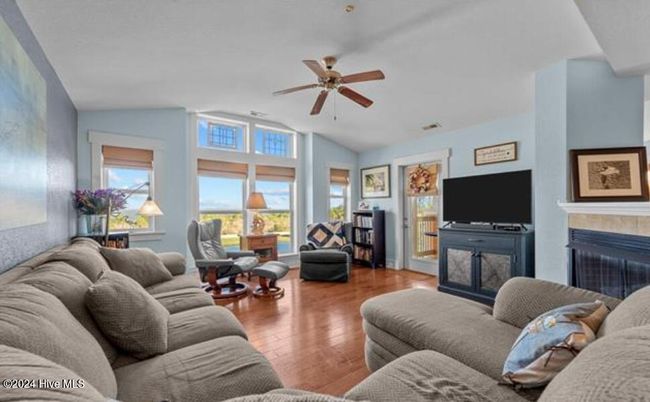 F - 100 Mercedes Ct, Condo with 3 bedrooms, 2 bathrooms and 400 parking in Grandy NC | Image 4