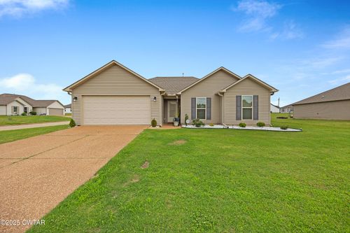 33 Ashberry Ln, Humboldt, TN, 38343-8664 | Card Image