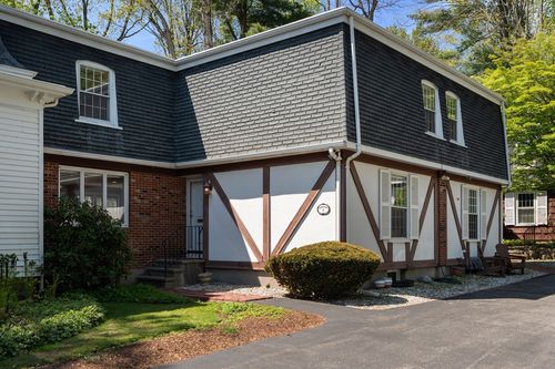 5-32 Linden St, Wellesley, MA, 02482-5809 | Card Image
