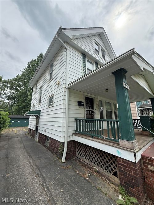 14318 Alder Ave, East Cleveland, OH, 44112-2624 | Card Image
