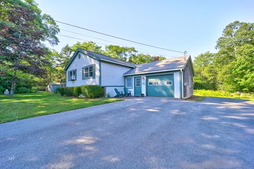 273 Old County Road, Sedgwick, ME, 04676 | Card Image