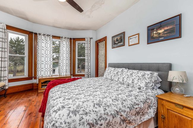 158 E Water St, House other with 4 bedrooms, 4 bathrooms and null parking in SHULLSBURG WI | Image 27